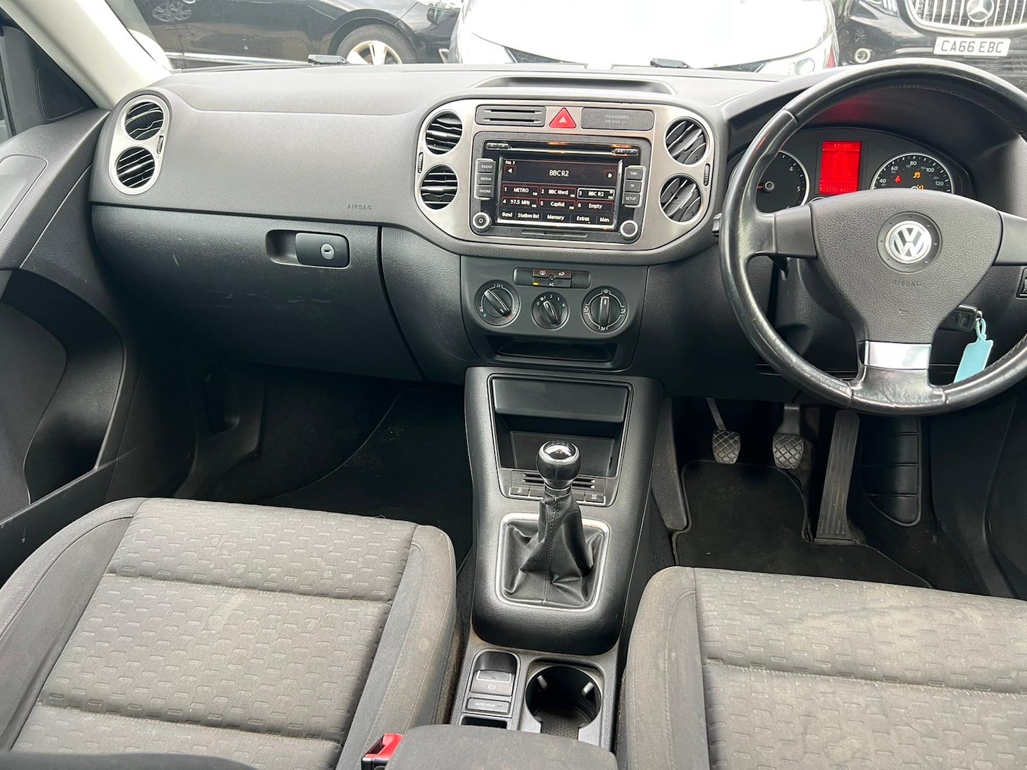 Used Volkswagen Tiguan 2009 for sale - 78031988: Photo 8