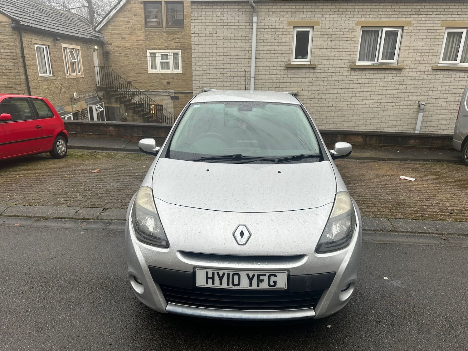 Used Renault Clio 2010 for sale - 77245637: Photo 2