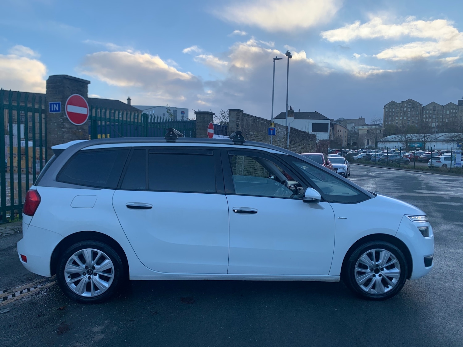 Used Citroen C4 Grand Picasso 2014 for sale - 76893344: Photo 8