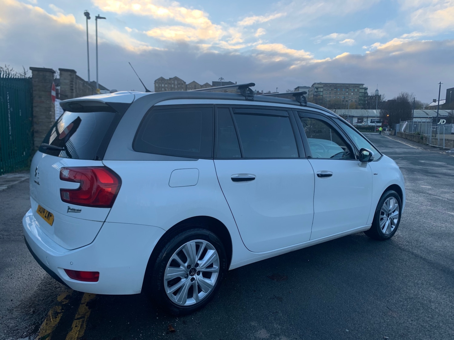 Used Citroen C4 Grand Picasso 2014 for sale - 76893344: Photo 9