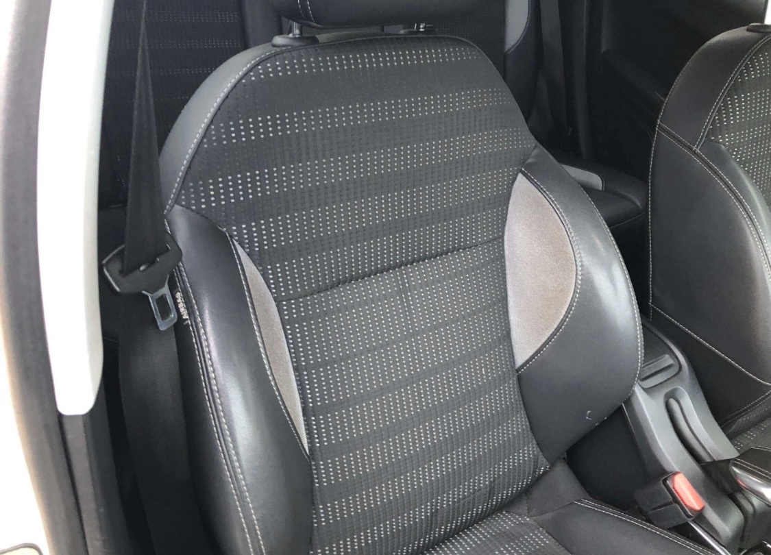 Used Peugeot 2008 2014 for sale - 77560050: Photo 13