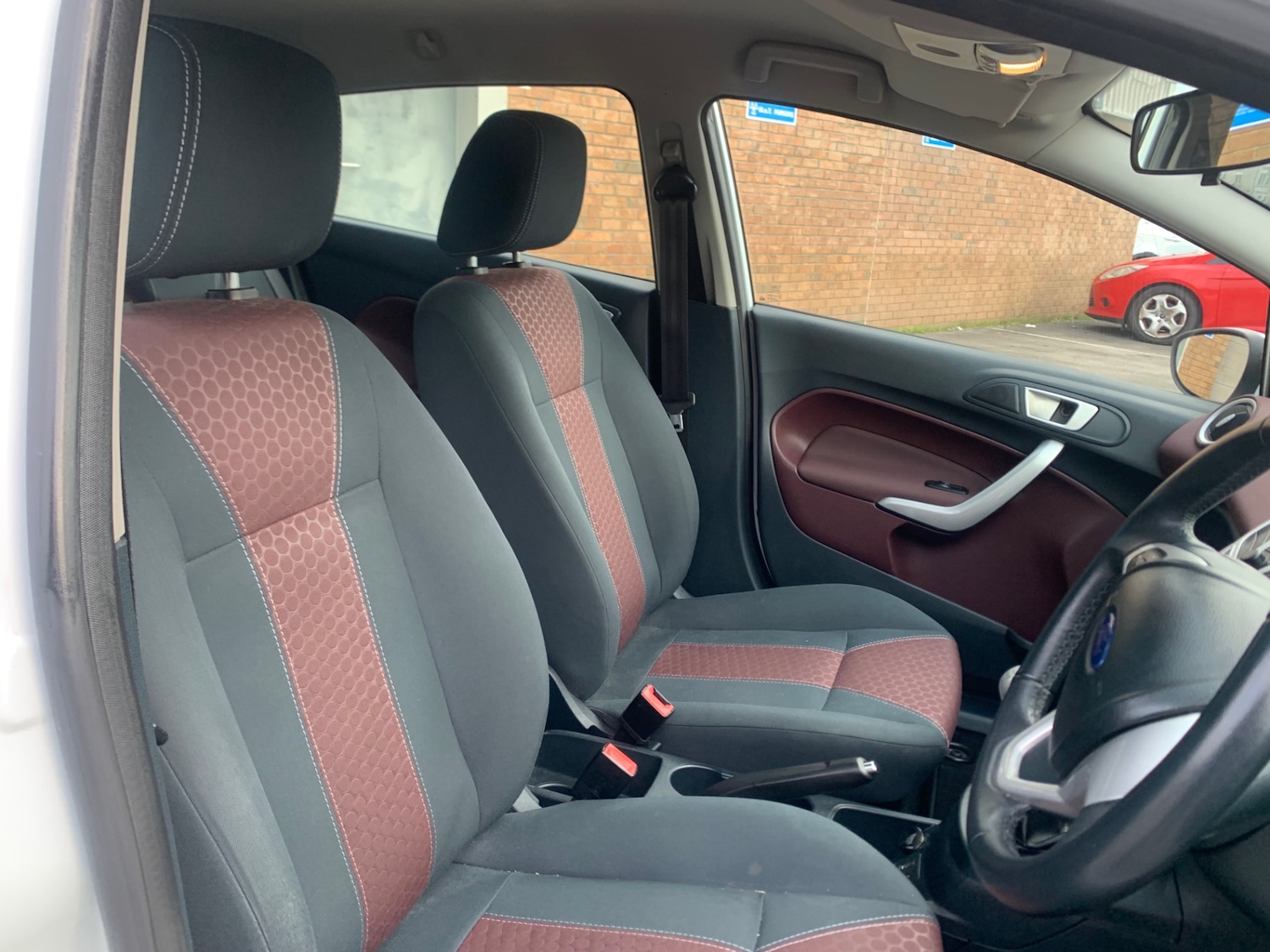 Used Ford Fiesta 2012 for sale - 77049325: Photo 12