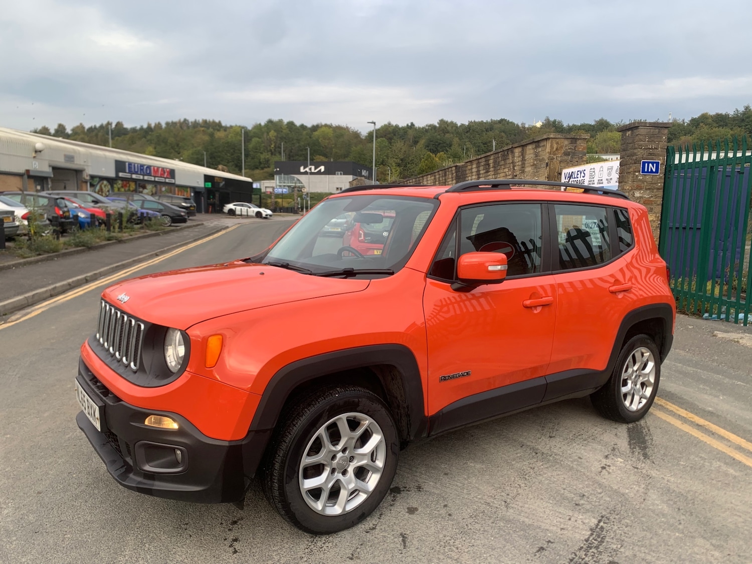 Used Jeep Renegade 2015 for sale - 76149785: Photo 3