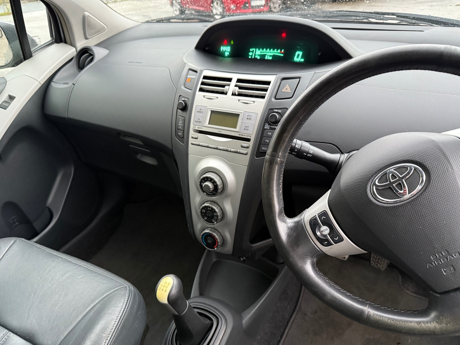 Used Toyota Yaris 2007 for sale - 76942303: Photo 13