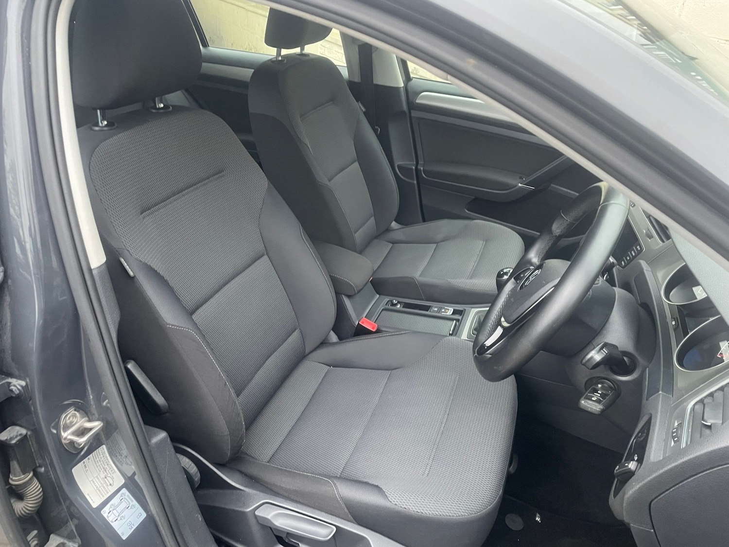 Used Volkswagen Golf 2014 for sale - 77084340: Photo 15