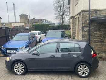 Used Volkswagen Golf 2014 for sale - 77084340: Photo