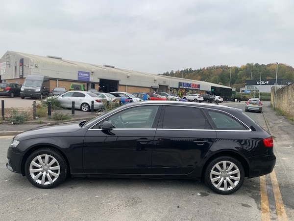 Used Audi A4 2009 for sale - 76305461: Photo 4