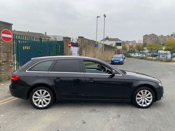 Used Audi A4 2009 for sale - 76305461: Photo 9
