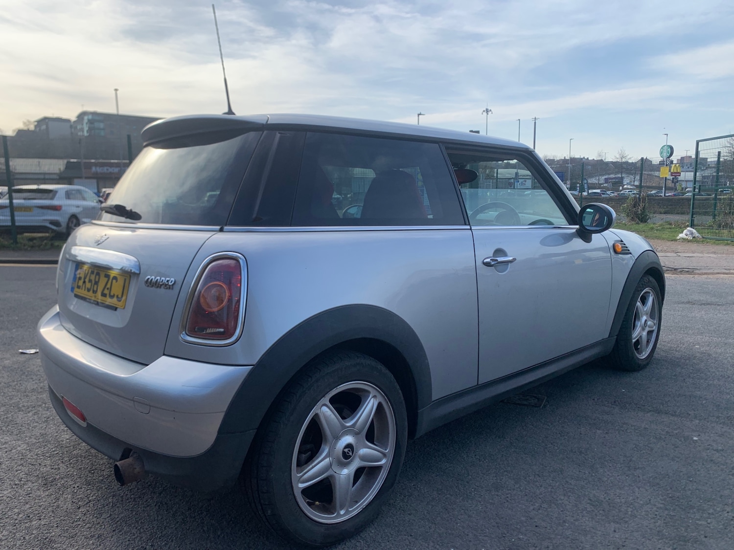 Used MINI Hatch 2008 for sale - 77934117: Photo 8