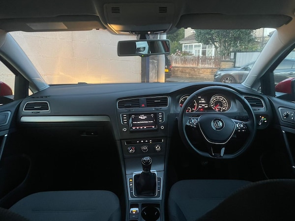 Used Volkswagen Golf 2013 for sale - 76305680: Photo 15