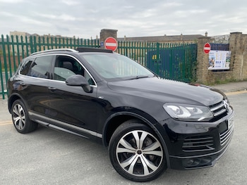 Used Volkswagen Touareg 2014 for sale - 76093561: Photo
