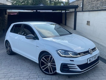 Used Volkswagen Golf 2017 for sale - 75587567: Photo
