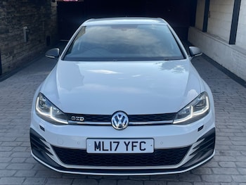 Used Volkswagen Golf 2017 for sale - 75587567: Photo