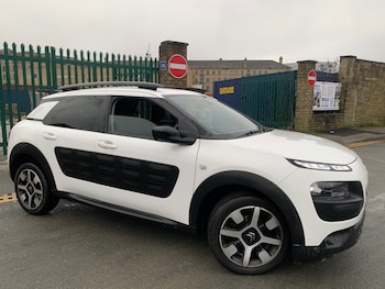 Used Citroen C4 Cactus 2015 for sale - 77409285: Photo
