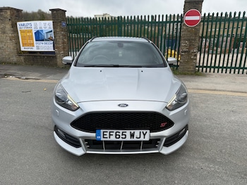Used Ford Focus 2015 for sale - 78228456: Photo