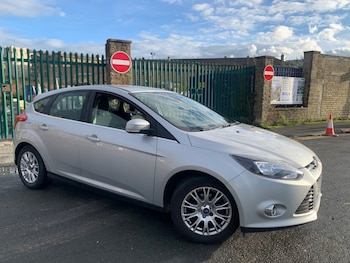2012 (61) - 1.6 TDCi 115 Titanium 5dr