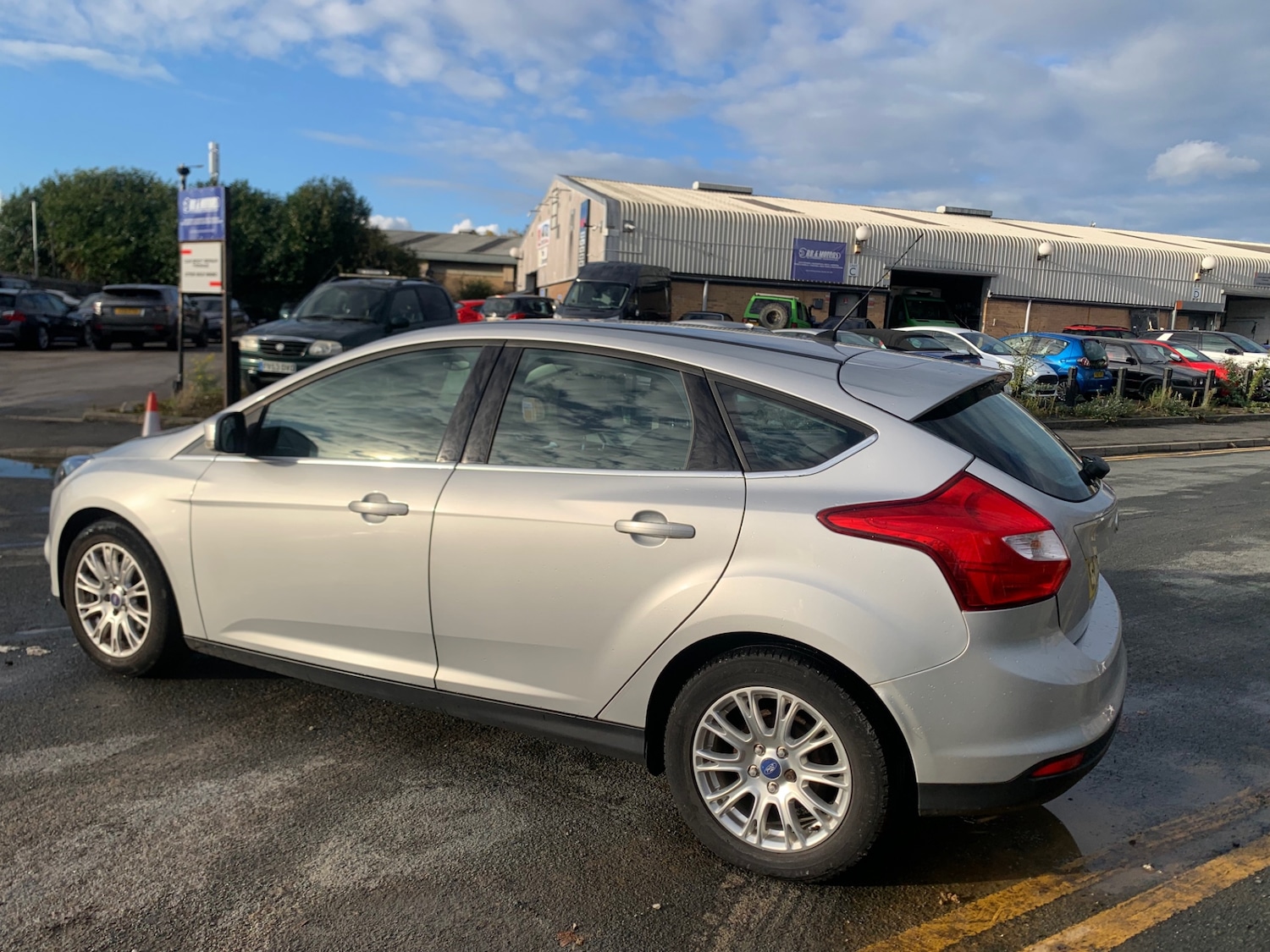 Used Ford Focus 2012 for sale - 76348710: Photo 5