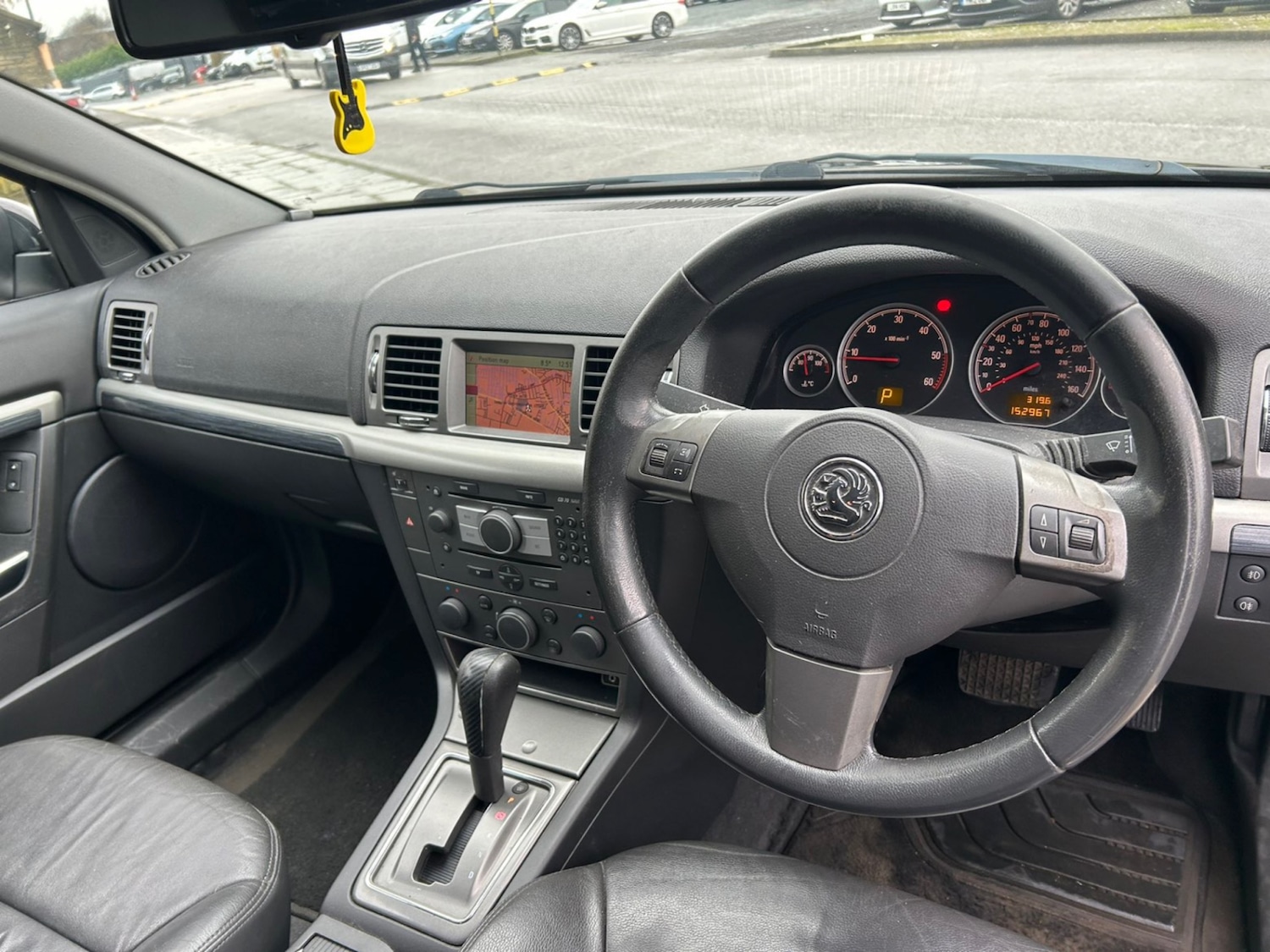 Used Vauxhall Vectra 2008 for sale - 77508222: Photo 10