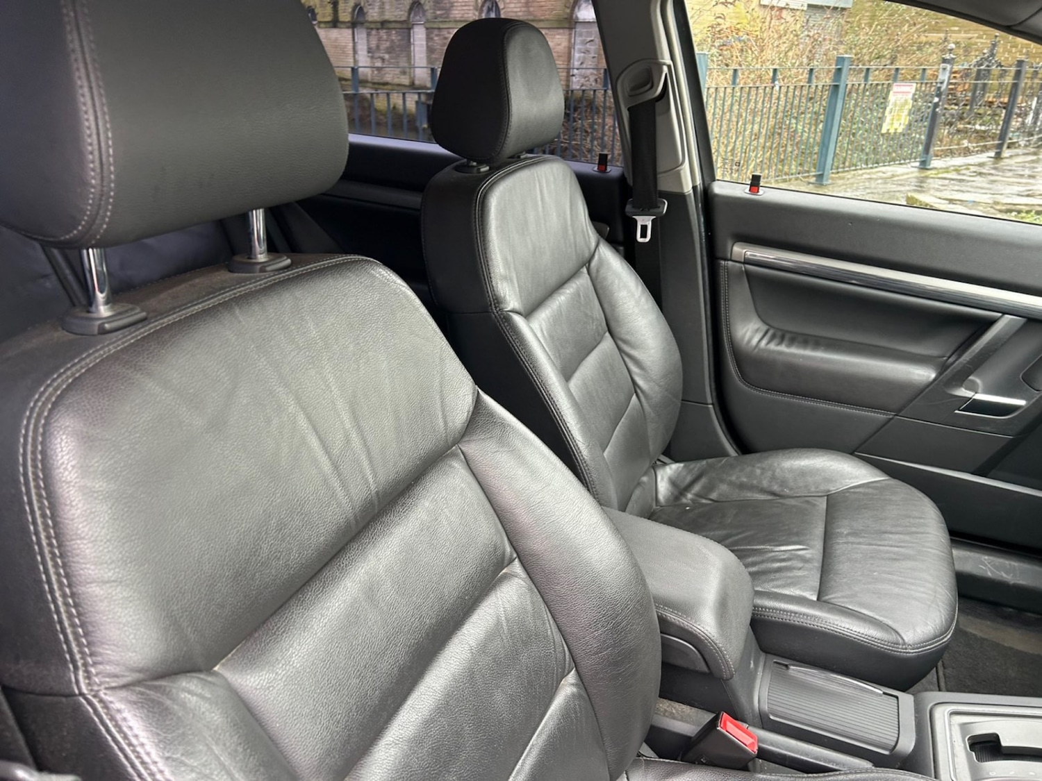 Used Vauxhall Vectra 2008 for sale - 77508222: Photo 9