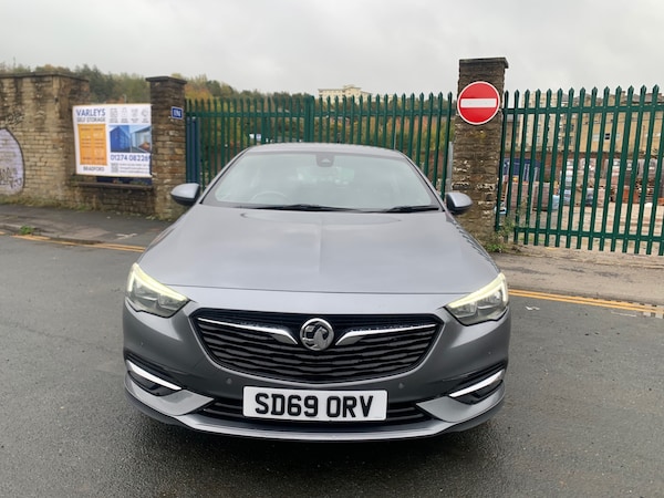 Used Vauxhall Insignia 2019 for sale - 76324993: Photo 2