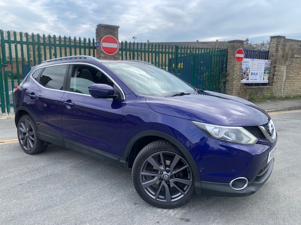 Used Nissan Qashqai 2015 for sale - 76149779: Photo 1