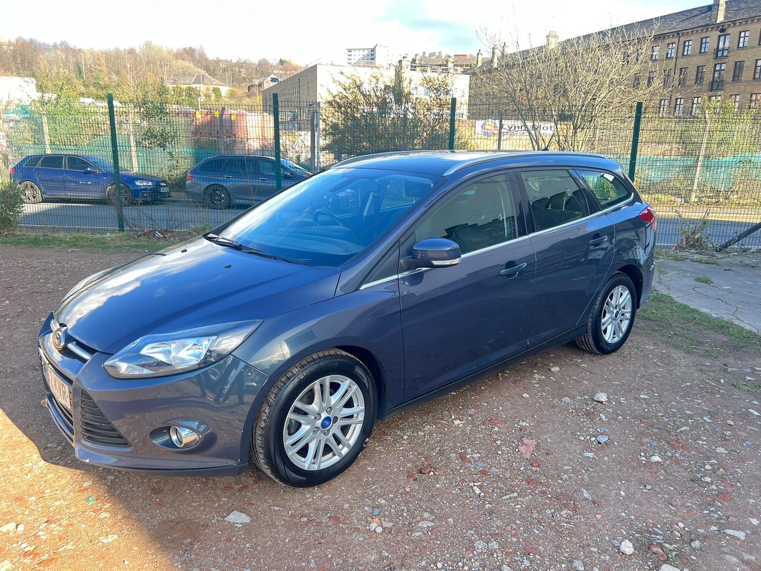 Used Ford Focus 2013 for sale - 77889381: Photo 2