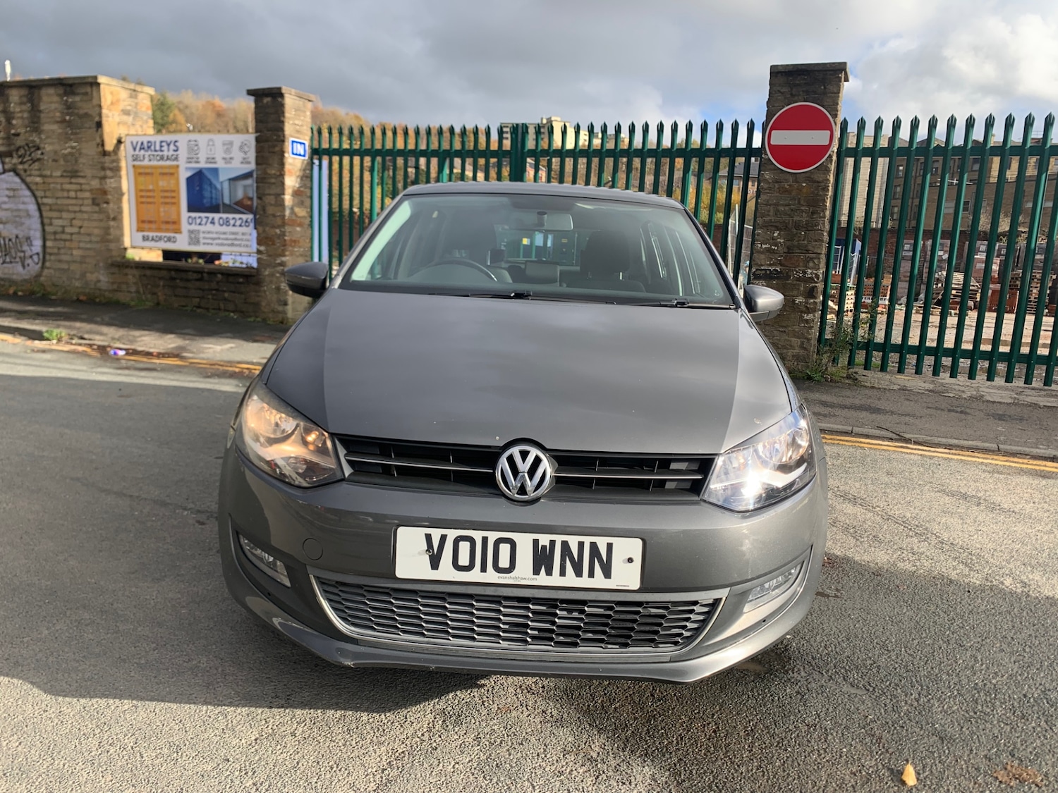 Used Volkswagen Polo 2010 for sale - 76520906: Photo 2