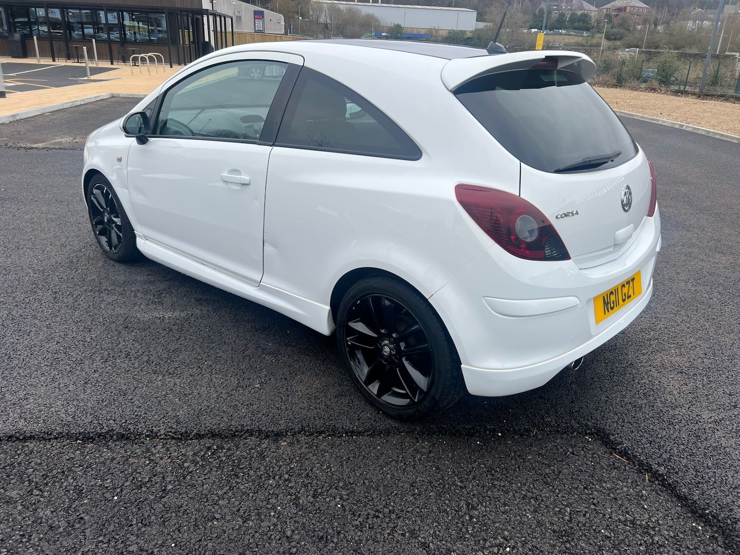 Used Vauxhall Corsa 2011 for sale - 77783000: Photo 4