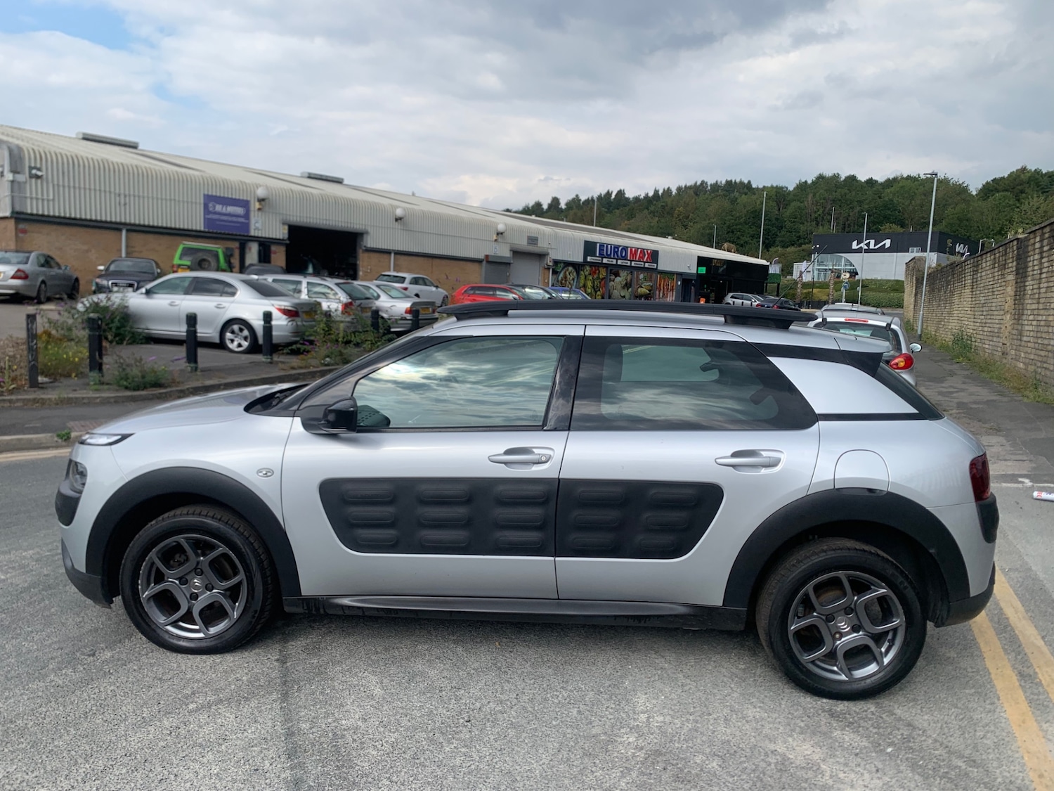 Vehicle 5