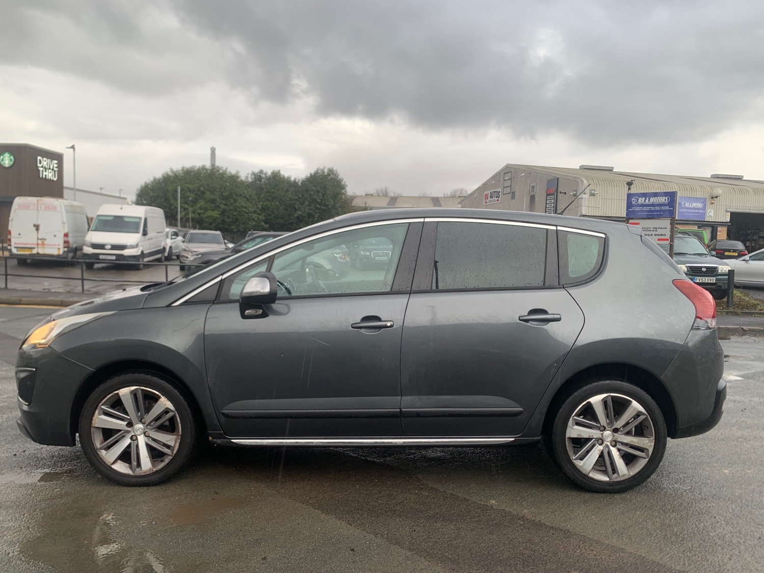 Used Peugeot 3008 2014 for sale - 77694576: Photo 4