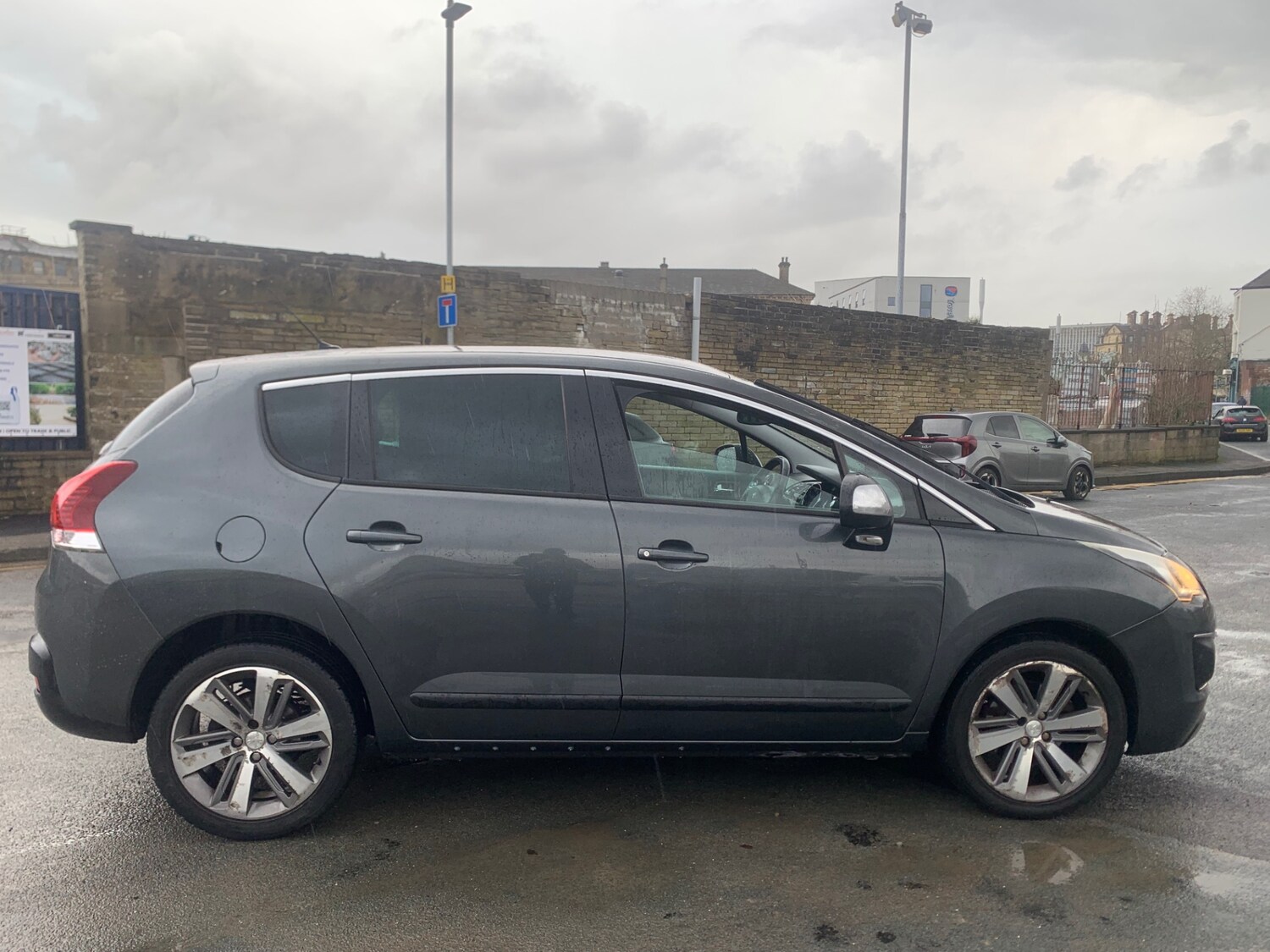 Used Peugeot 3008 2014 for sale - 77694576: Photo 8