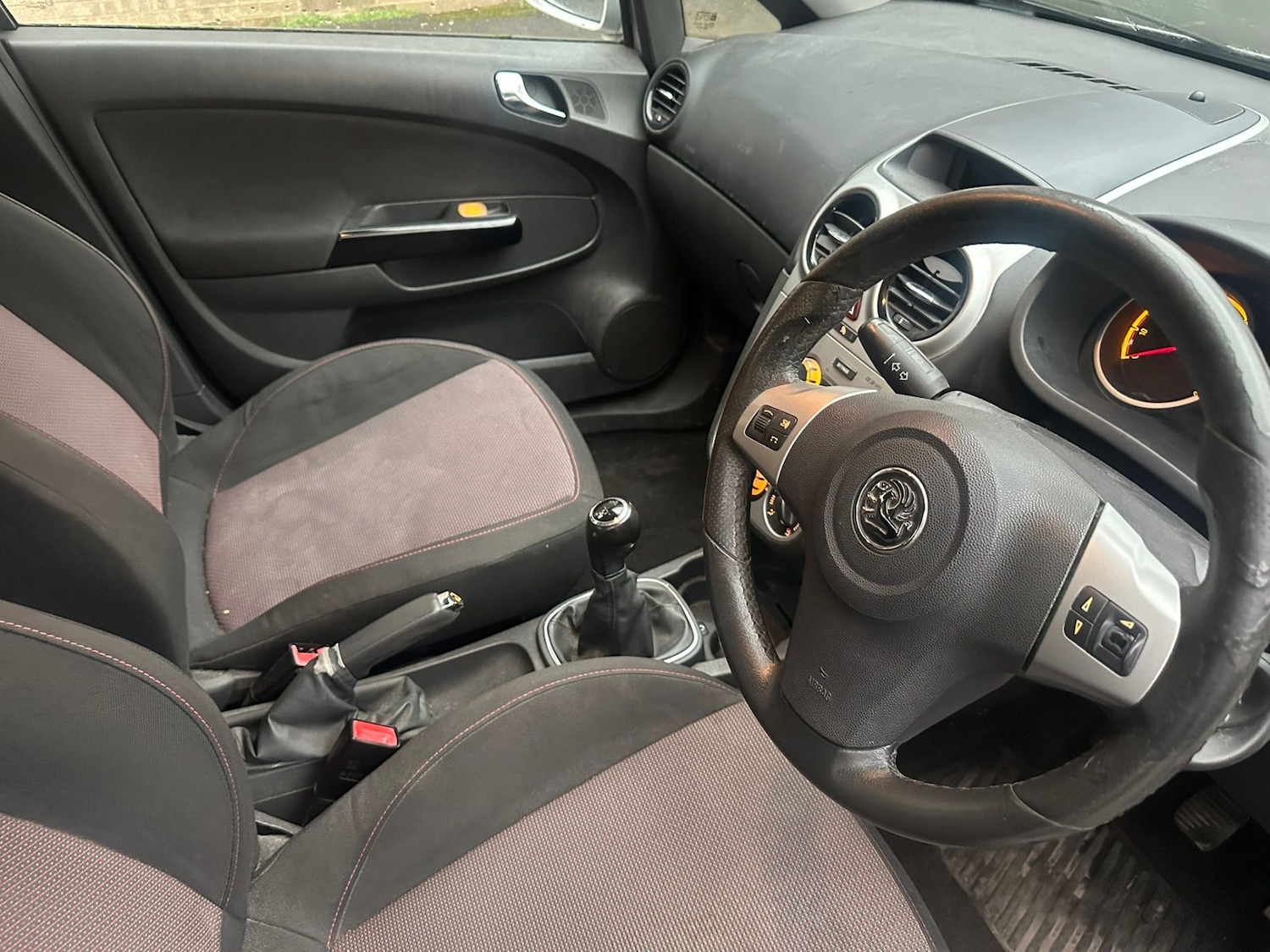 Used Vauxhall Corsa 2007 for sale - 77465984: Photo 11