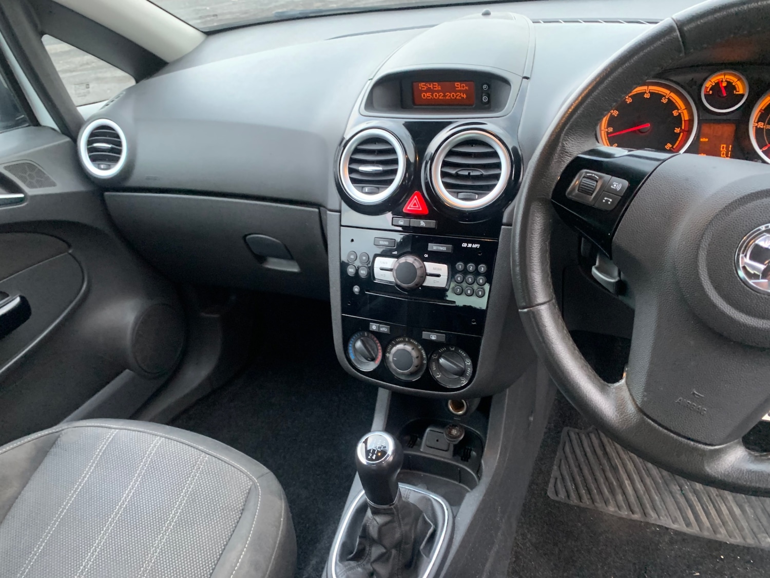 Used Vauxhall Corsa 2014 for sale - 76325083: Photo 14