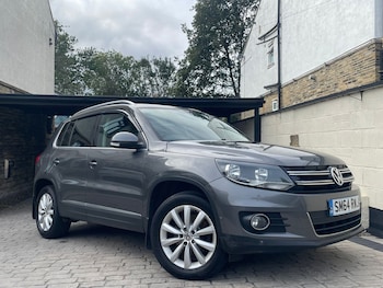 Used Volkswagen Tiguan 2015 for sale - 76207157: Photo 2