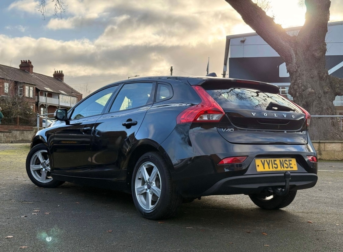 Used Volvo V40 2015 for sale - 76859264: Photo 3