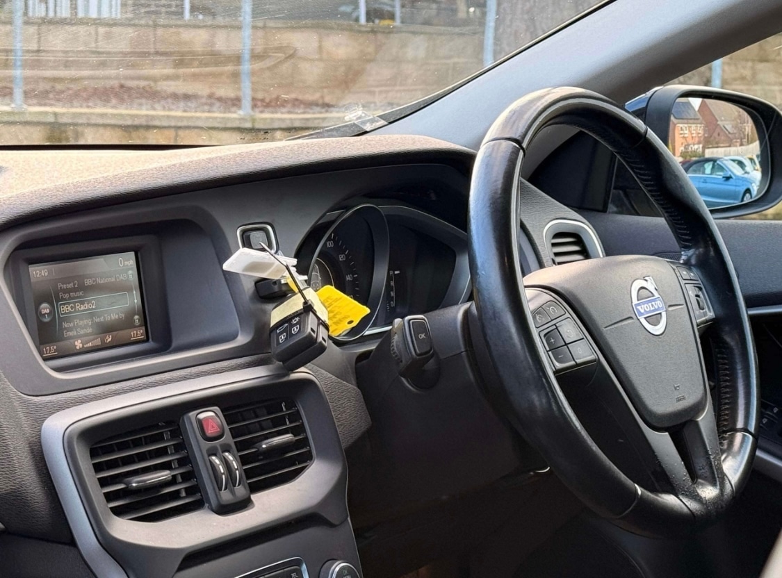 Used Volvo V40 2015 for sale - 76859264: Photo 7