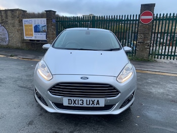 Used Ford Fiesta 2013 for sale - 76573799: Photo