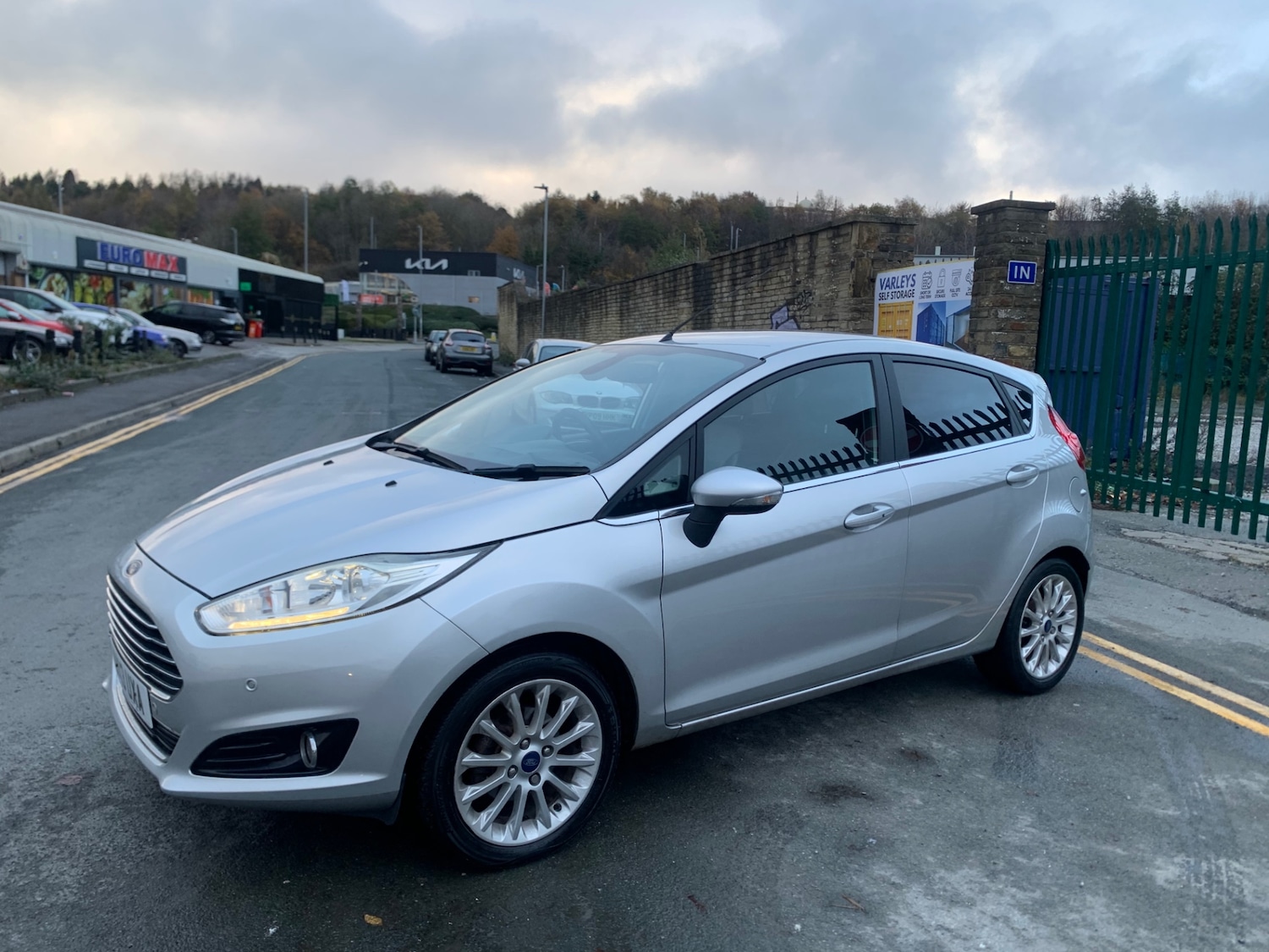 Used Ford Fiesta 2013 for sale - 76573799: Photo 4