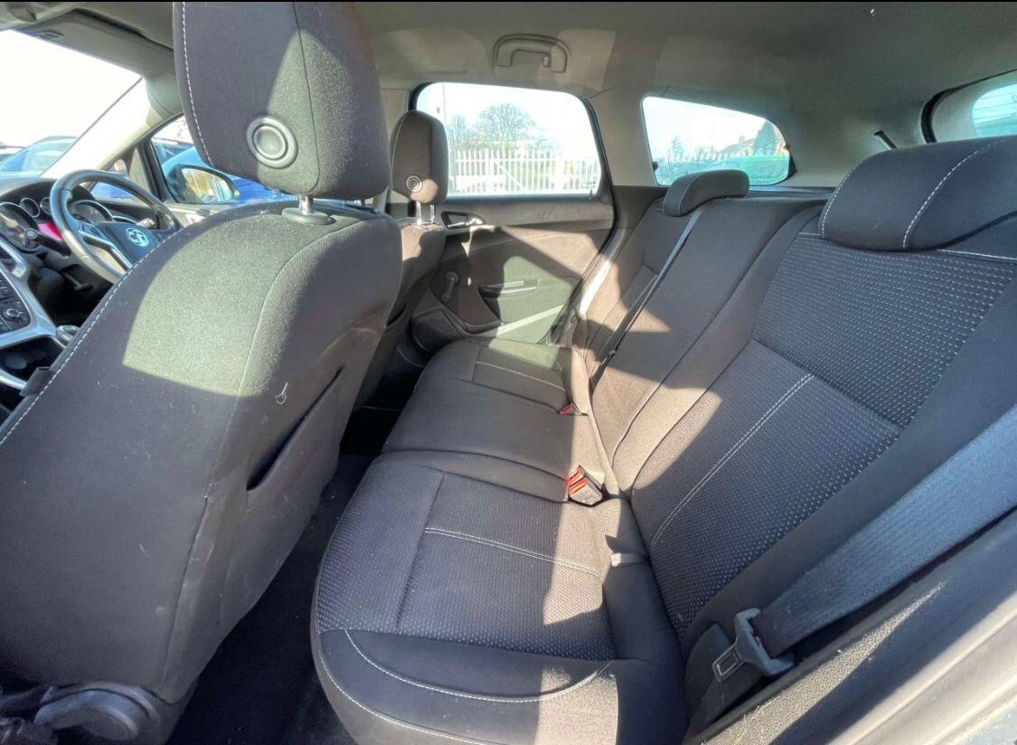 Used Vauxhall Astra 2013 for sale - 77696871: Photo 10