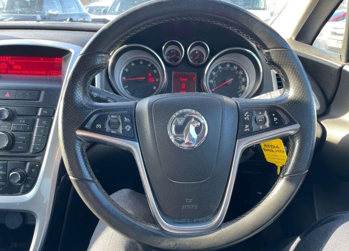 Used Vauxhall Astra 2013 for sale - 77696871: Photo 11