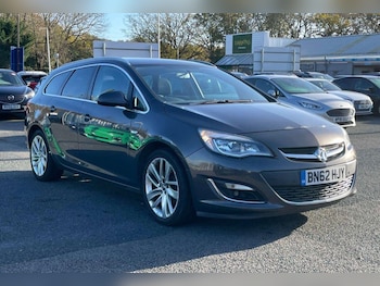 Used Vauxhall Astra 2013 for sale - 77696871: Photo