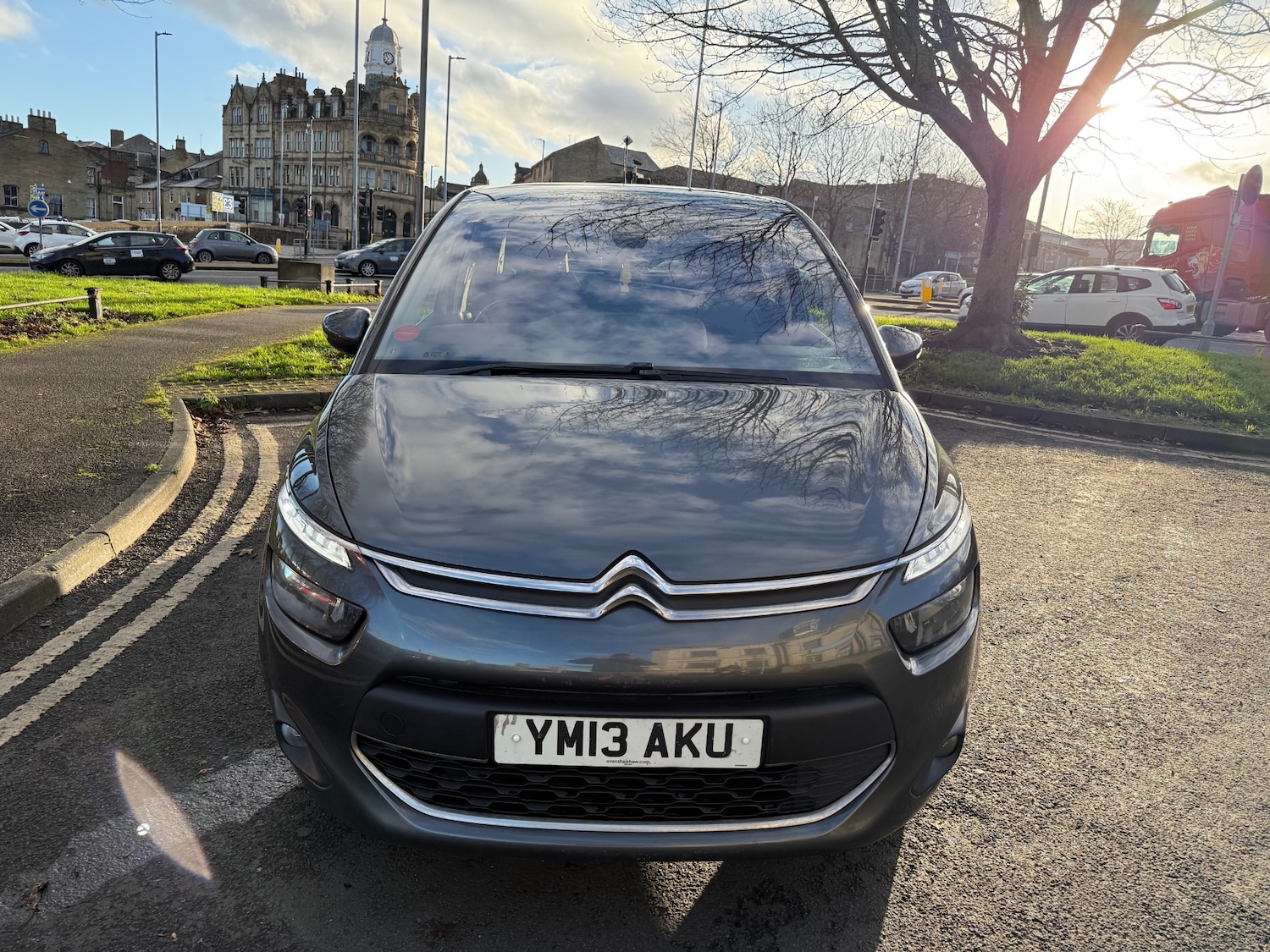 Used Citroen C4 Picasso 2013 for sale - 76799006: Photo 2