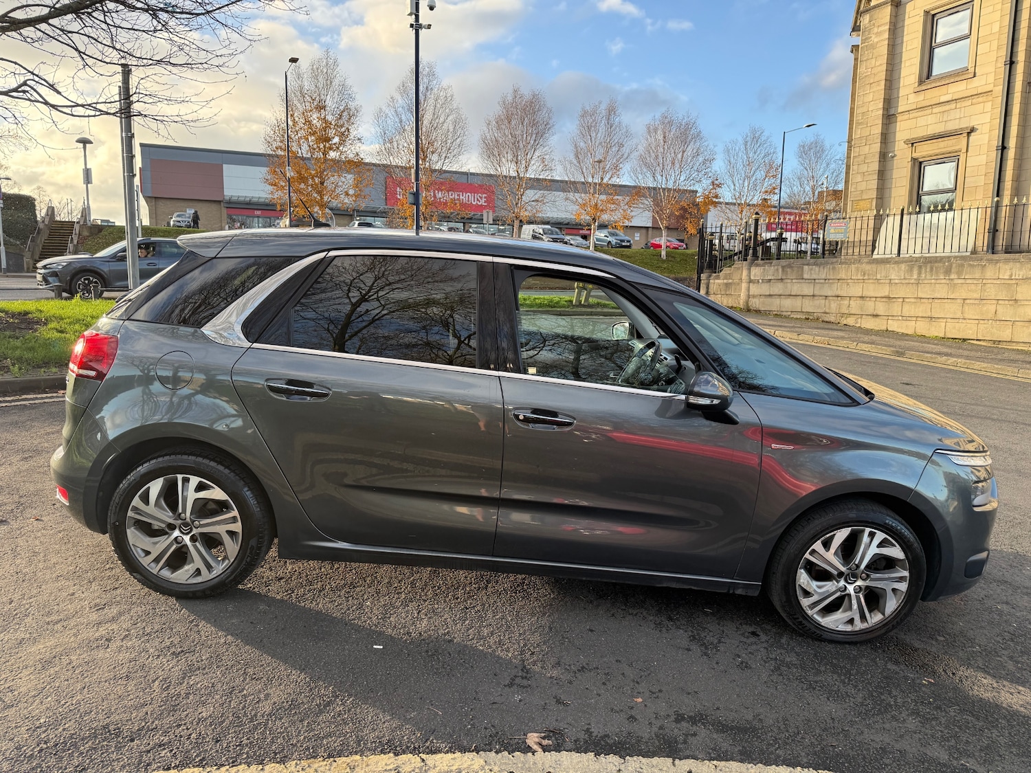 Used Citroen C4 Picasso 2013 for sale - 76799006: Photo 7