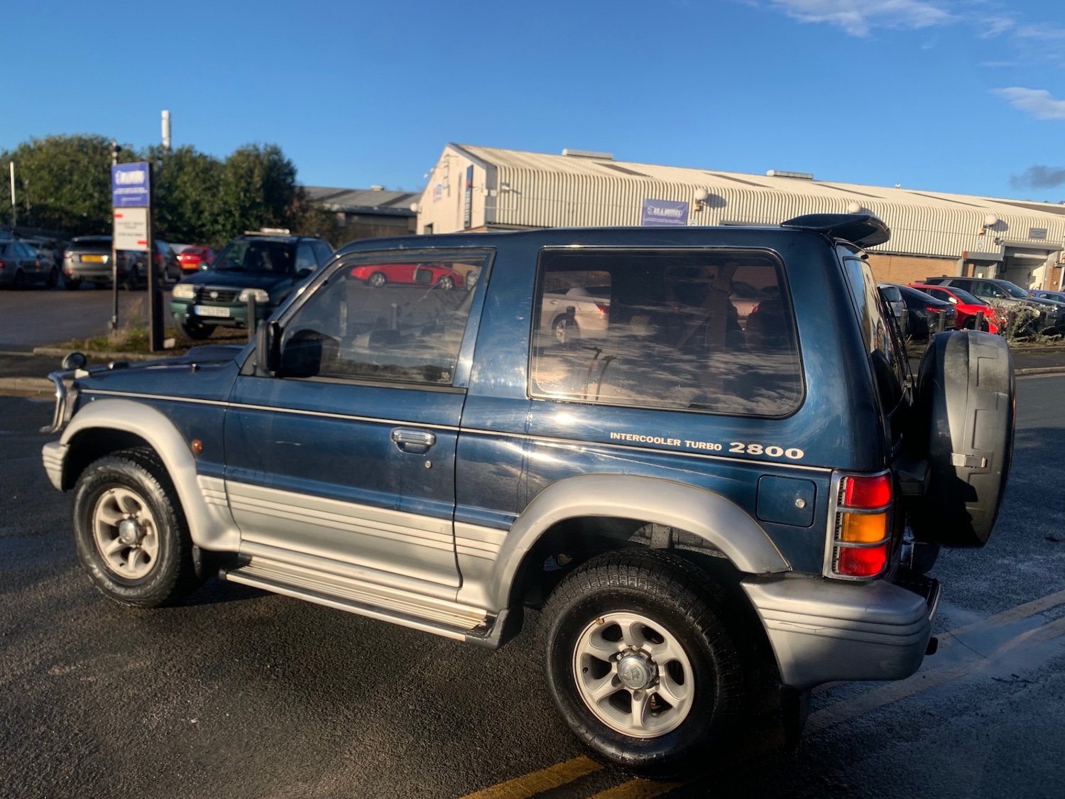 Used Mitsubishi Pajero 2004 for sale - 77190329: Photo 6