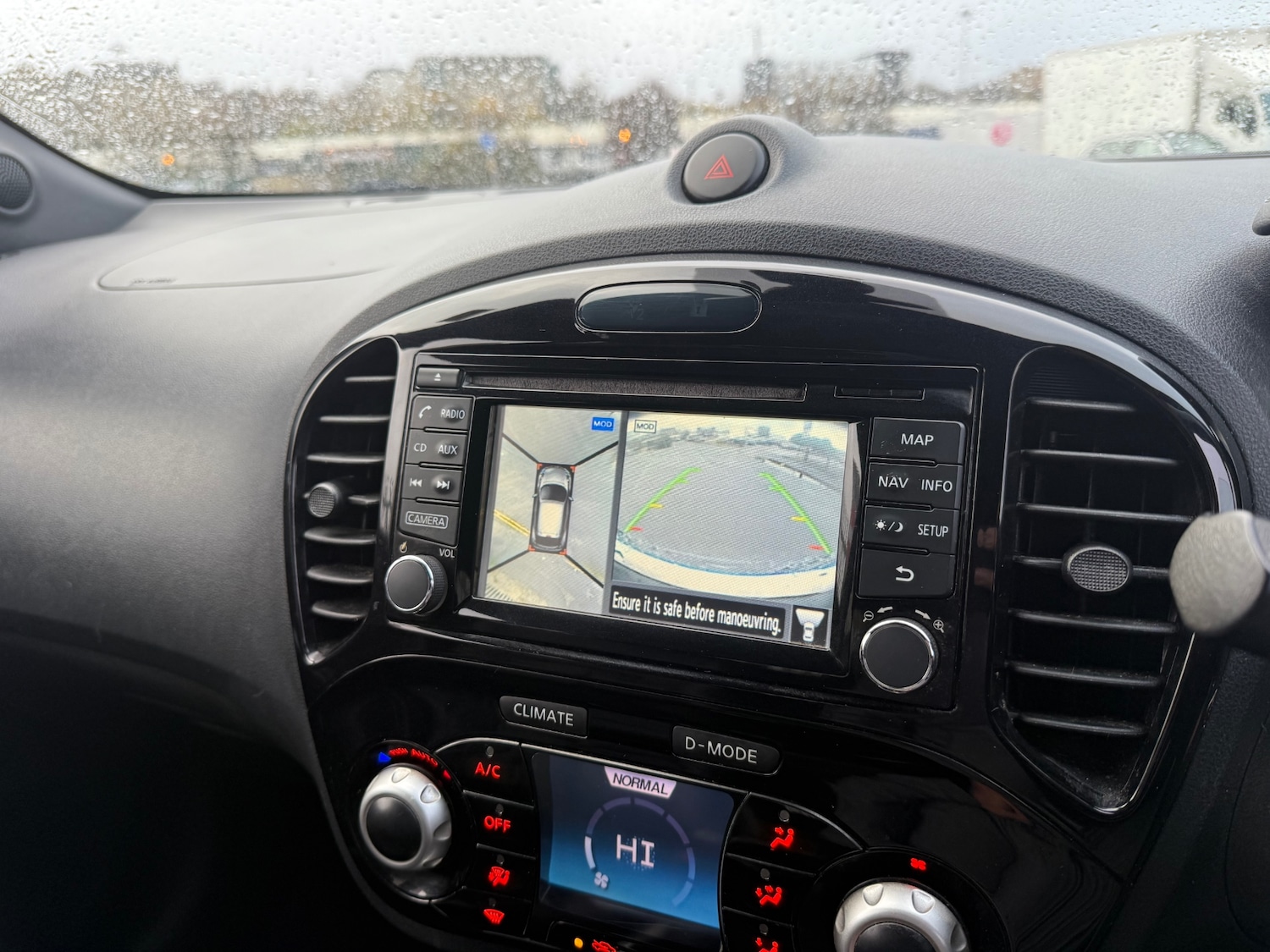 Used Nissan Juke 2015 for sale - 76848820: Photo 15