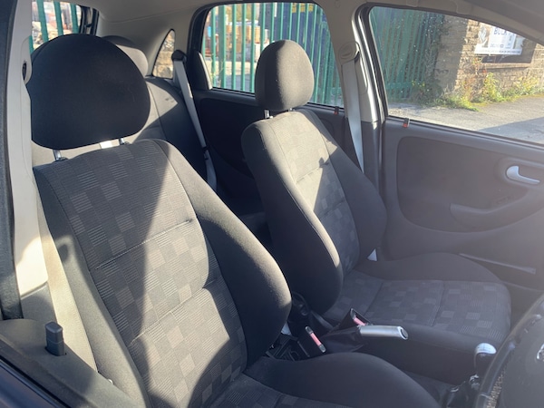 Used Vauxhall Corsa 2004 for sale - 76315282: Photo 12