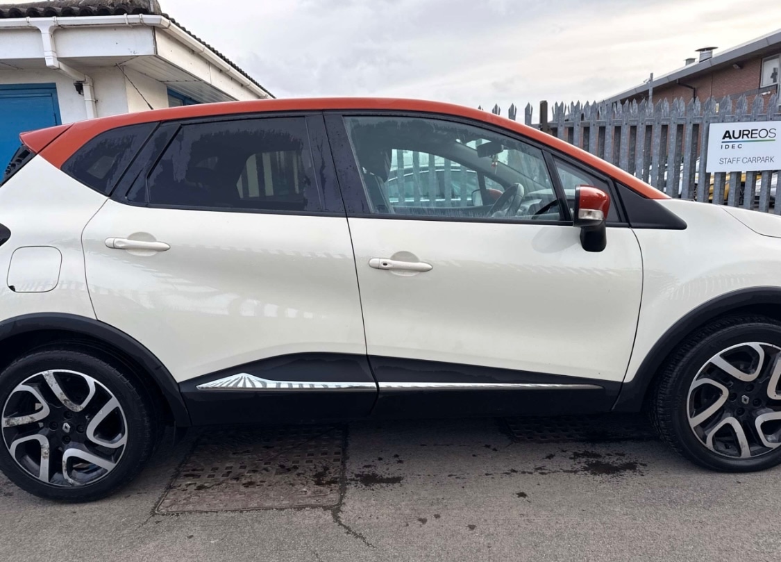 Used Renault Captur 2014 for sale - 77758718: Photo 2