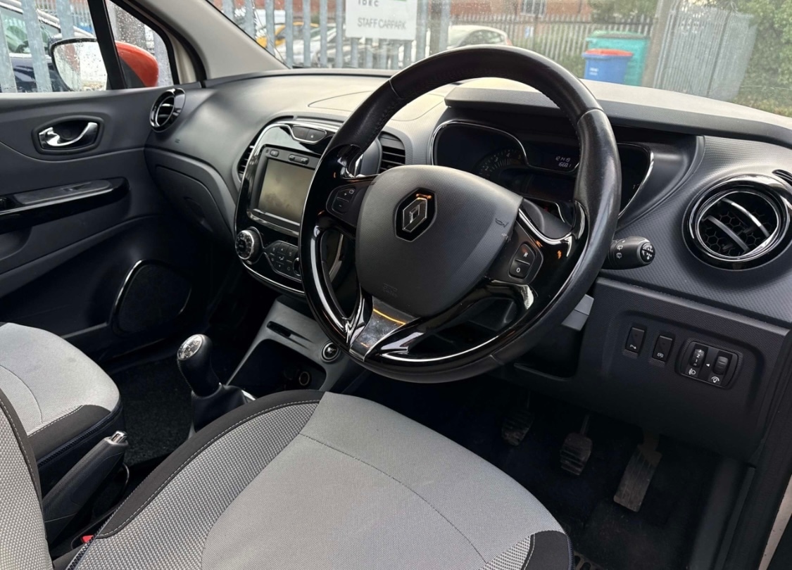 Used Renault Captur 2014 for sale - 77758718: Photo 8