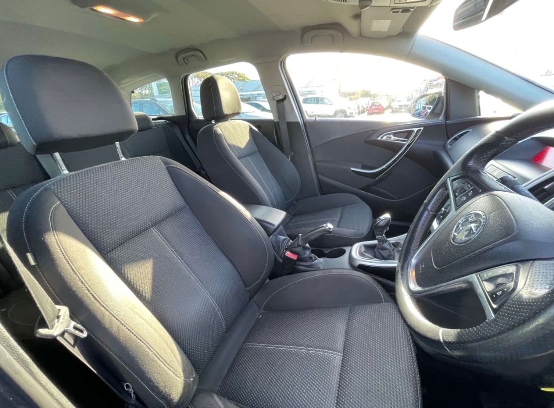 Used Vauxhall Astra 2013 for sale - 76987178: Photo 10