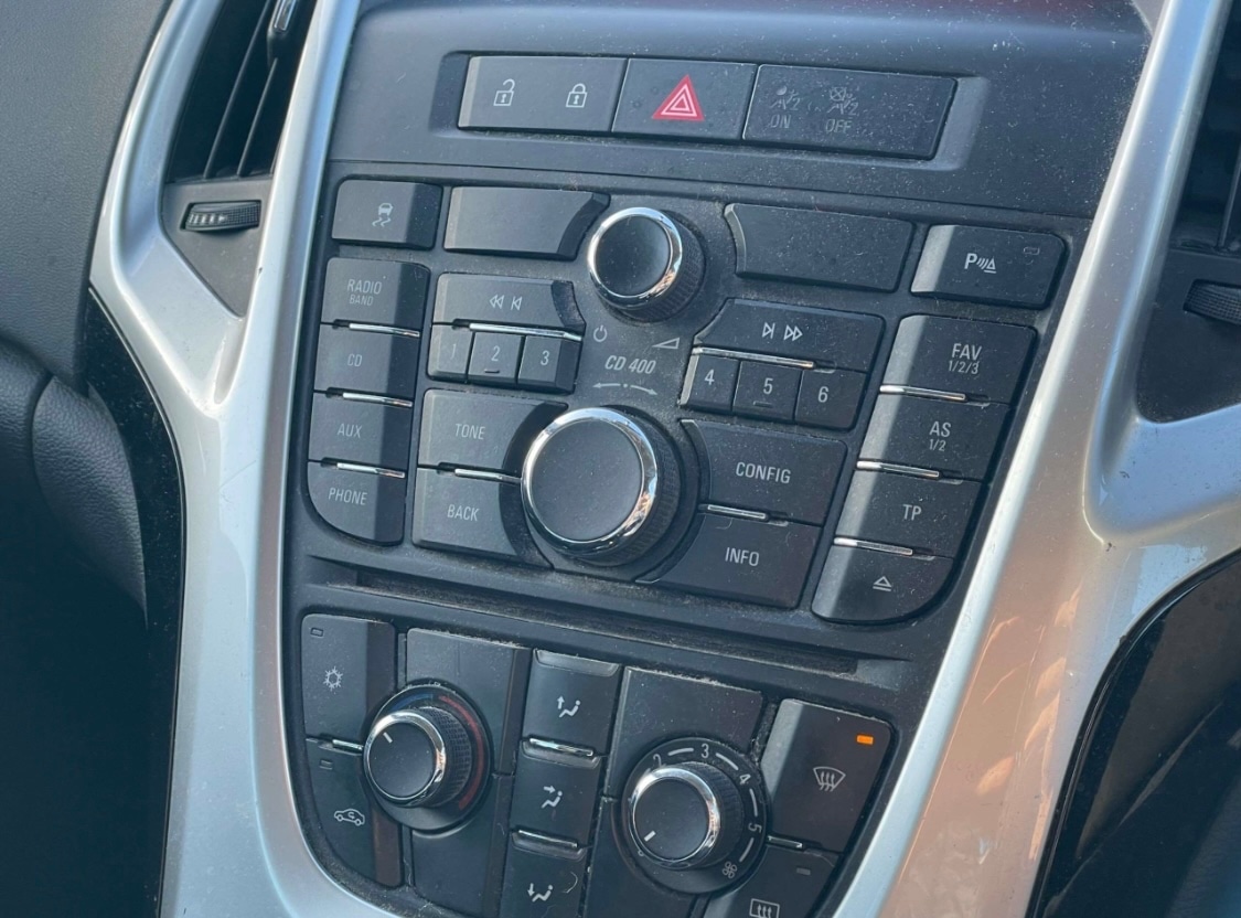 Used Vauxhall Astra 2013 for sale - 76987178: Photo 14